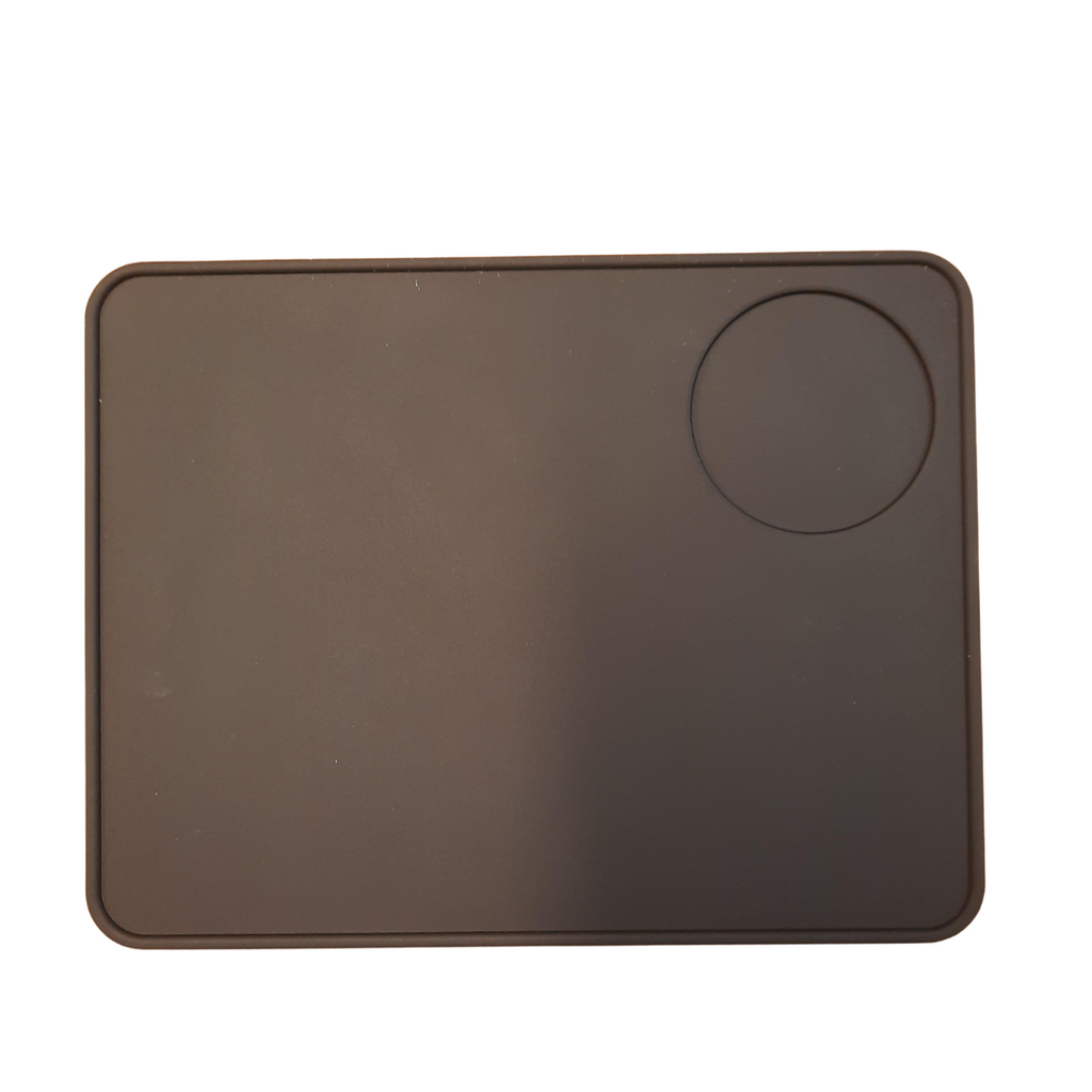 Black Tamping Mat with tamper insert. - iCoco Coffee